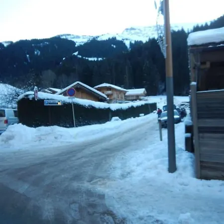 Le Nid Independant Mountain Chalet