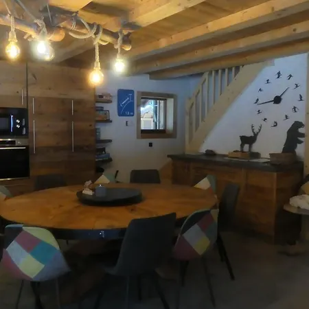 Domek alpejski Le Nid Independant Mountain Morzine