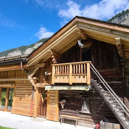 Le Nid Independant Mountain Chalet
