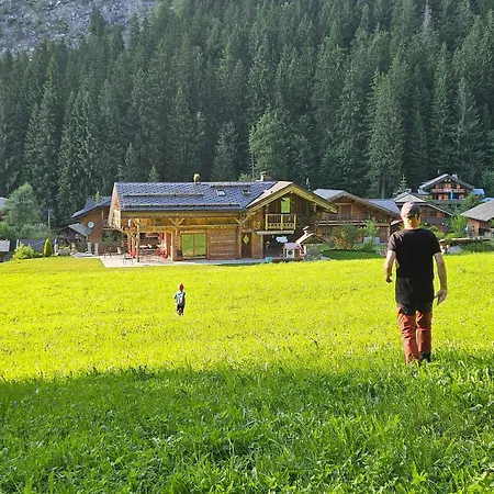 Domek alpejski Le Nid Independant Mountain Morzine